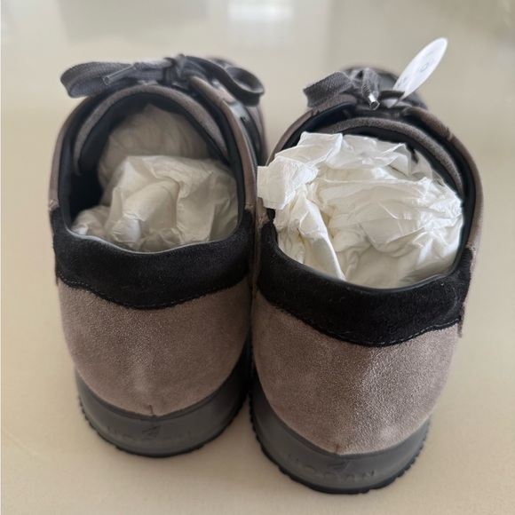 Hogan shoes. Sneakers size 8.  Brand new - Picture 4 of 5
